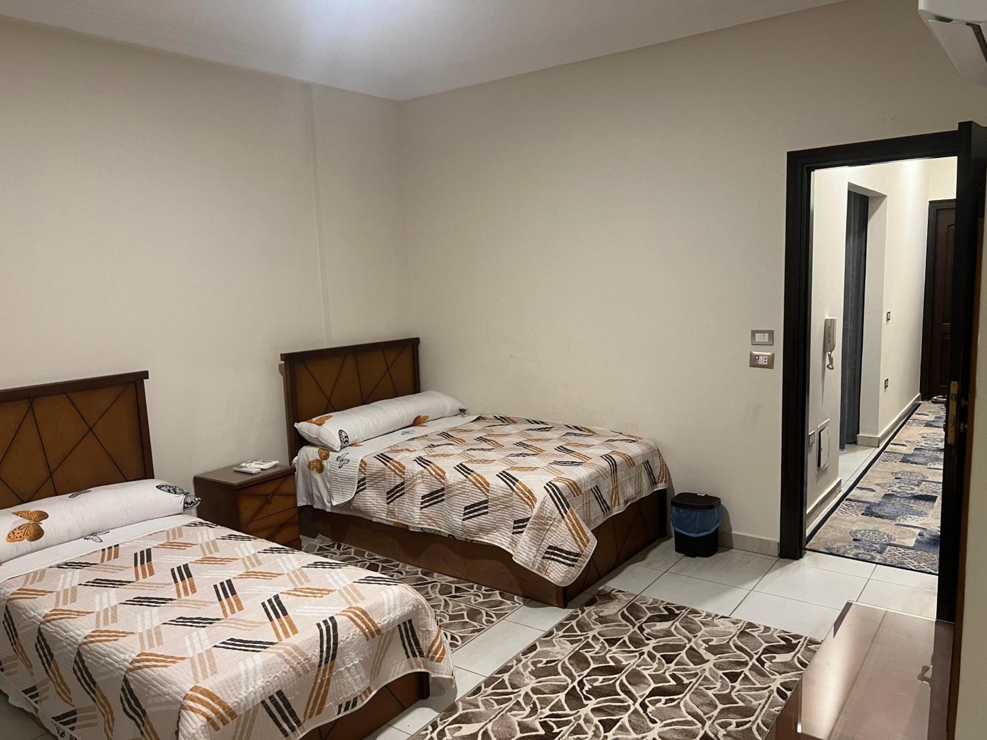 Luxury Apartments Beside Mall Of Arabia And Dar Al-Fouad Hospital - Families Only- No Alcoholic Beverages 6th of October City ภายนอก รูปภาพ